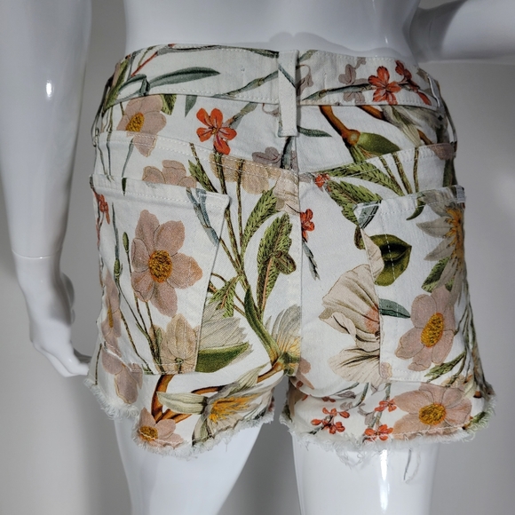 7ForAllMankindFloralPrintShorts BUNDLE&SAVE! - Picture 2 of 2